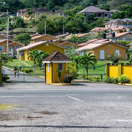 Ocho Rios Emerald 2 Bed 10 Mins Ocho Rios 24Hrs Hot Water Wi Fi Kamer foto